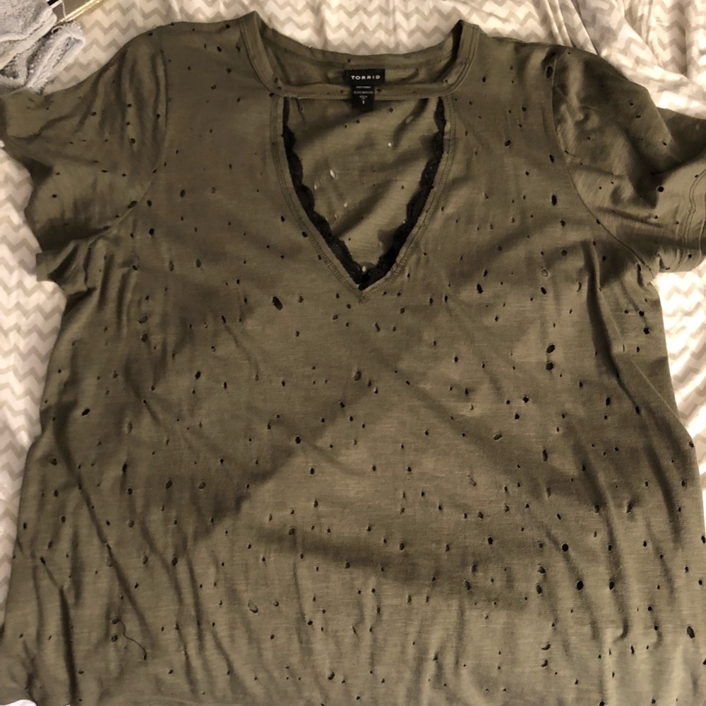 Torrid v neck choker tee